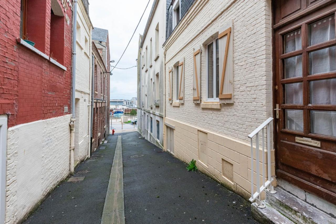 Les Templiers - maison avec cour à 20 m du port - Le Tréport Exterior foto